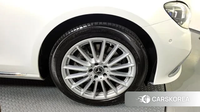 Mercedes-Benz E-Class W213 id 3492321 из Кореи 15