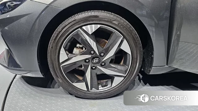 Hyundai Avante (CN7) id 3252466 из Кореи 15