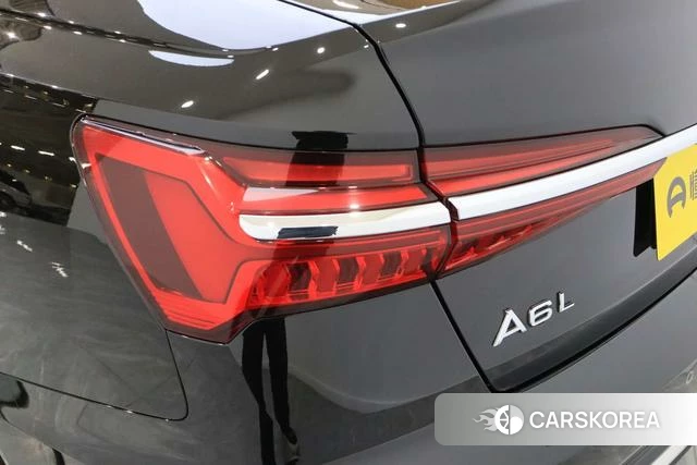 Audi A6L id 4257150 из Китая 15