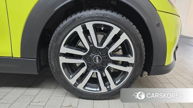 Mini Cooper S id 3805604 из Кореи 15