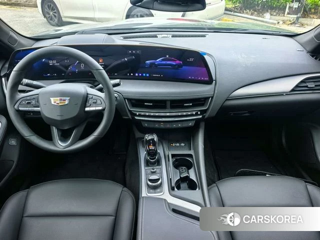 Cadillac CT5 id 4239876 из Китая 13