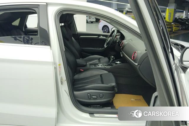 Audi A3 id 3837360 из Китая 12