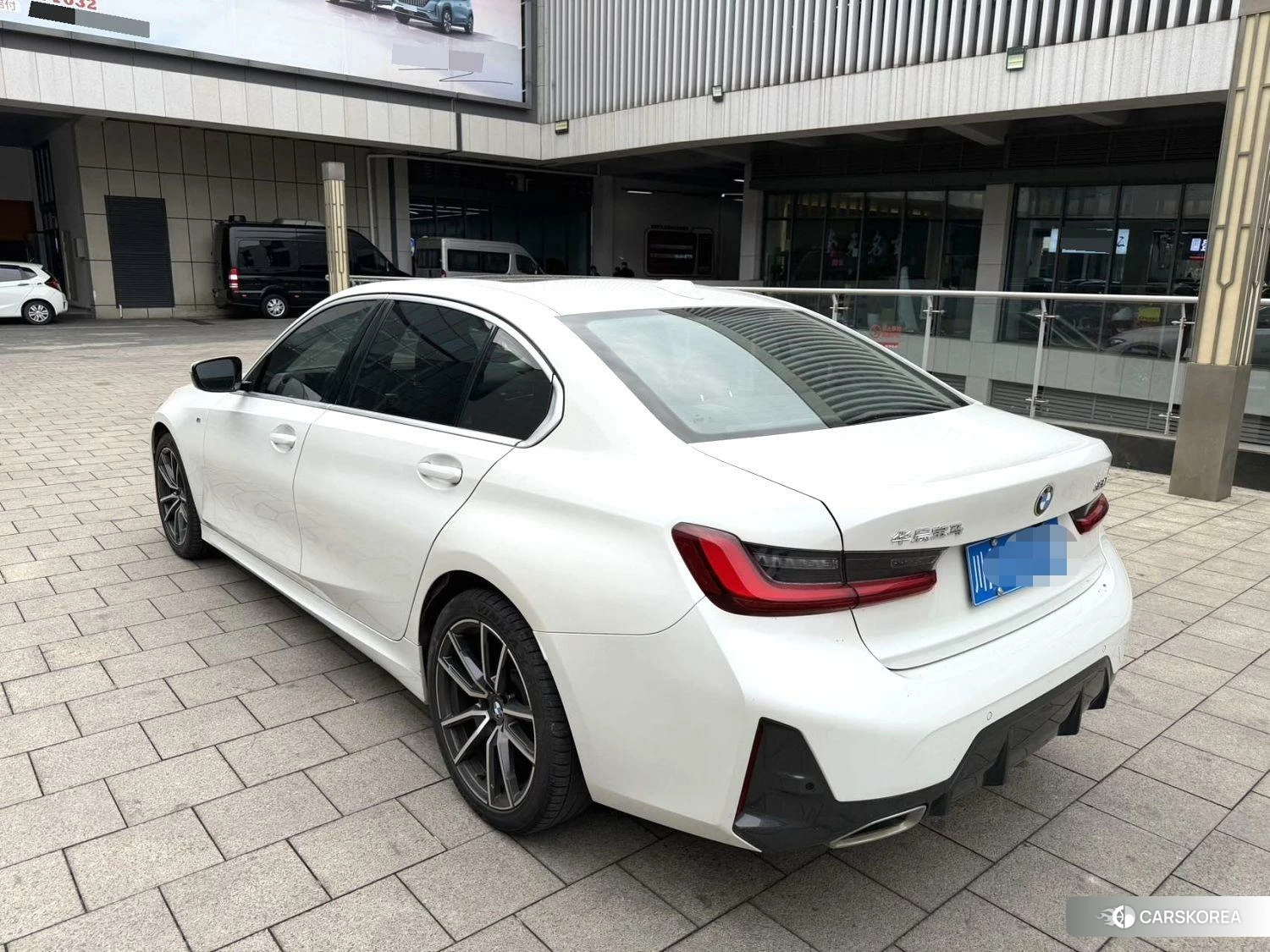 BMW 3 series 2022 Белый из Китая, фото 5