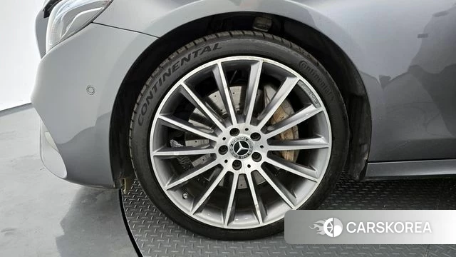 Mercedes-Benz E-Class W213 id 4384459 из Кореи 33