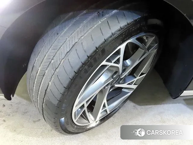 Genesis G90 (RS4) id 3432351 из Кореи 15