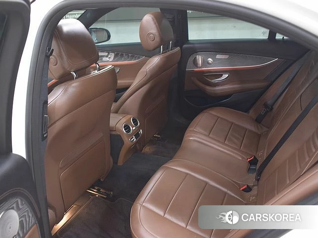 Mercedes-Benz E-Class W213 id 4303429 из Кореи 15