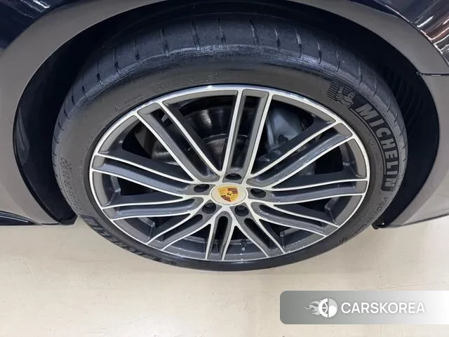 Porsche Panamera (971) id 3229775 из Кореи 15