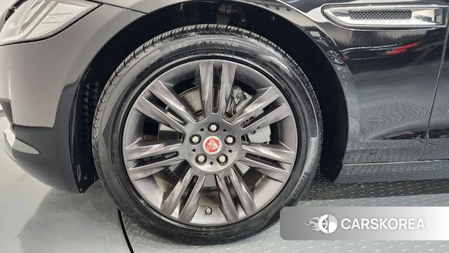 Jaguar XF (X260) id 4269523 из Кореи 35