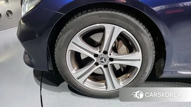 Mercedes-Benz E-Class W213 id 3363300 из Кореи 15