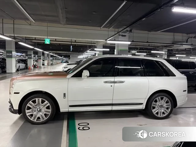 Rolls-Royce Cullinan id 3484541 из Кореи 15