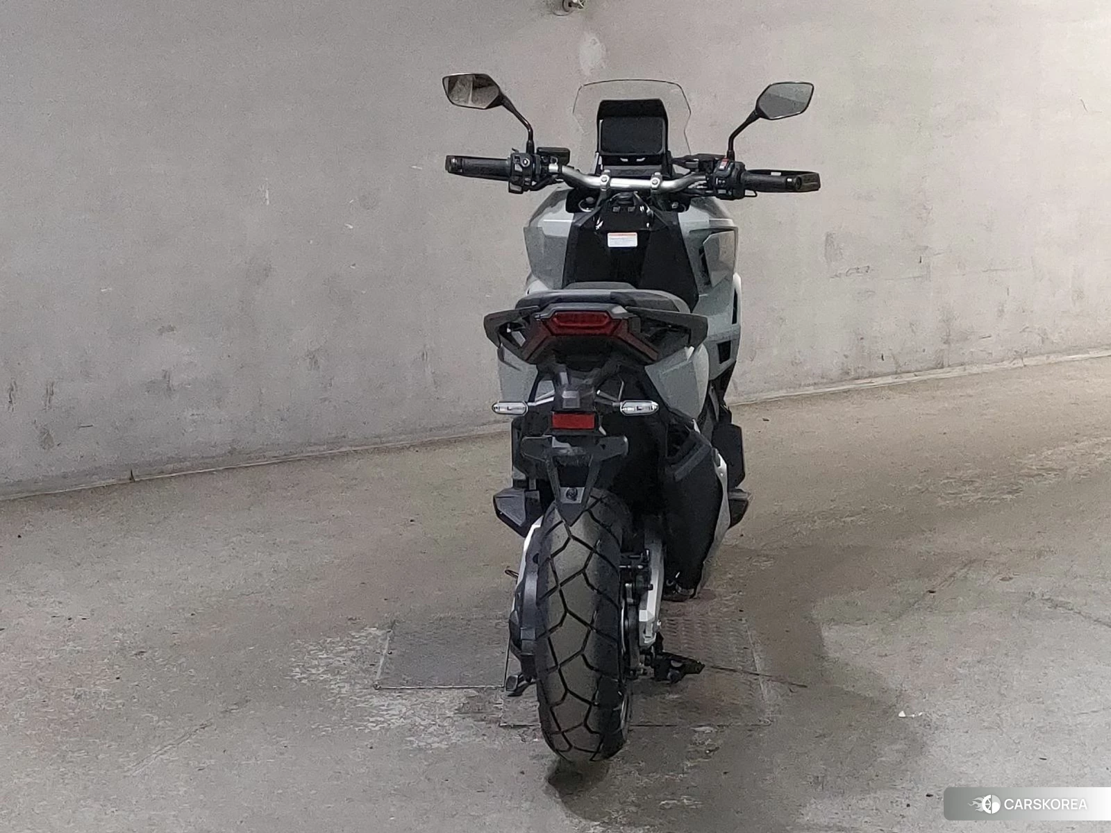 Проданный Honda X-ADV 750 id 4184770 из Японии, фото 2