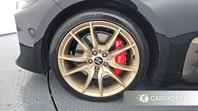 Kia Stinger id 3417448 из Кореи 15