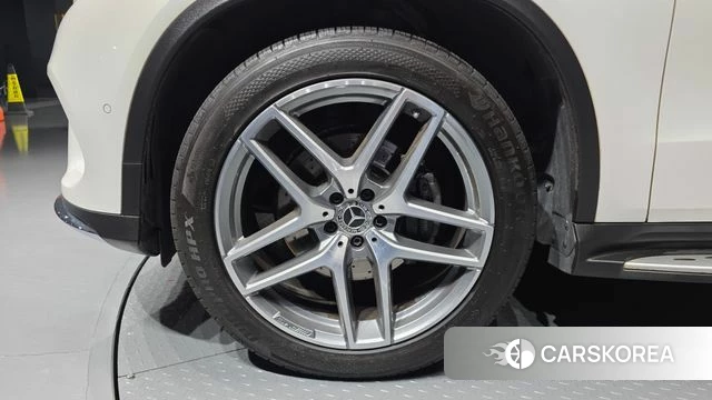 Mercedes-Benz GLE - Class W166 id 4581960 из Кореи 15