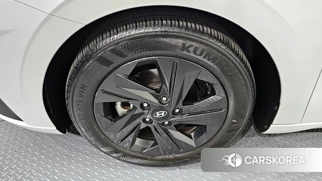 Hyundai Avante (CN7) id 4250667 из Кореи 27