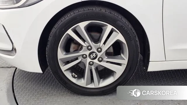 Hyundai Avante AD id 3526298 из Кореи 15