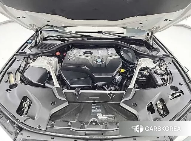 BMW 5 Series (G30) id 3682464 из Кореи 14