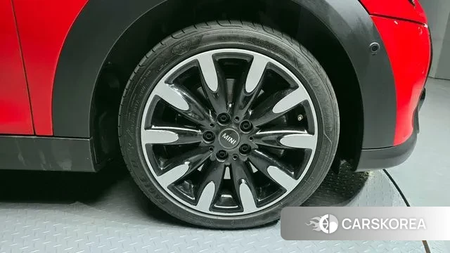 Mini Cooper S id 2979610 из Кореи 15