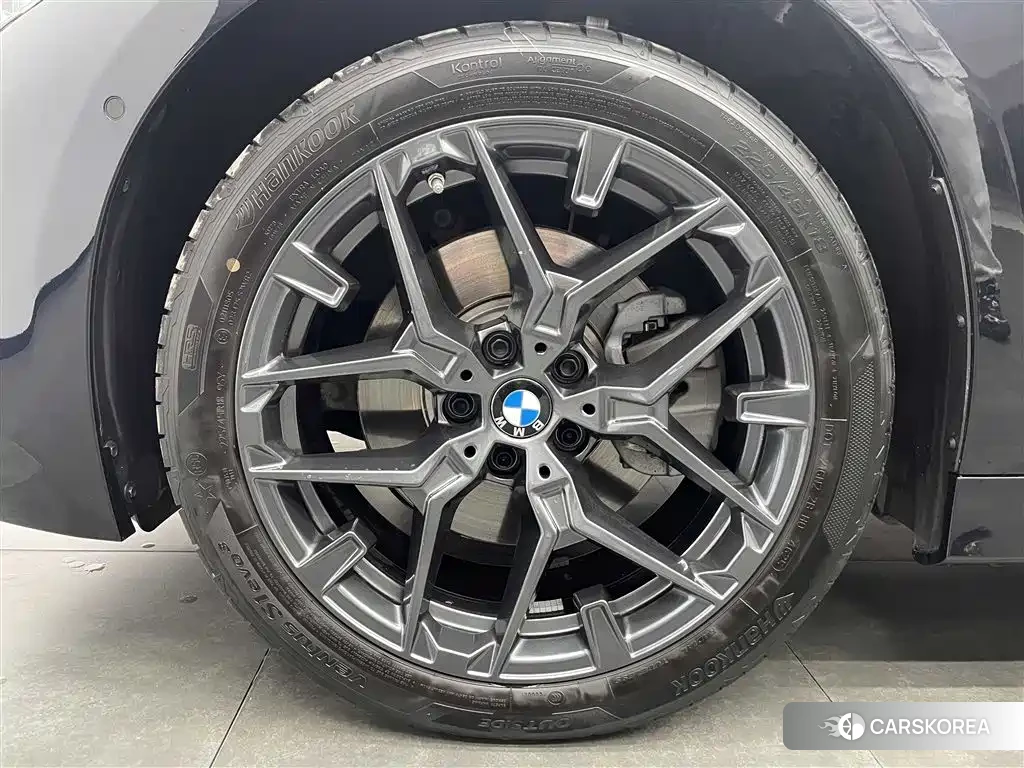 BMW 3 series id 4548397 из Китая 18