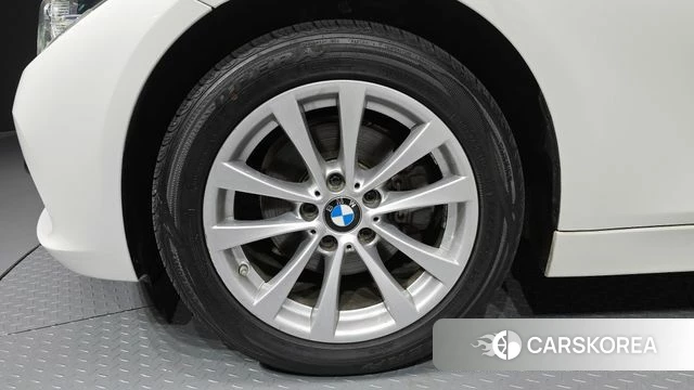 BMW 3 Series (F30) id 4371781 из Кореи 30