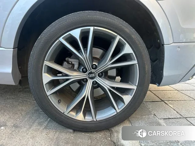 Audi Q8 (4M) id 3453729 из Кореи 12