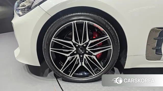 Kia Stinger Meister id 3427193 из Кореи 15