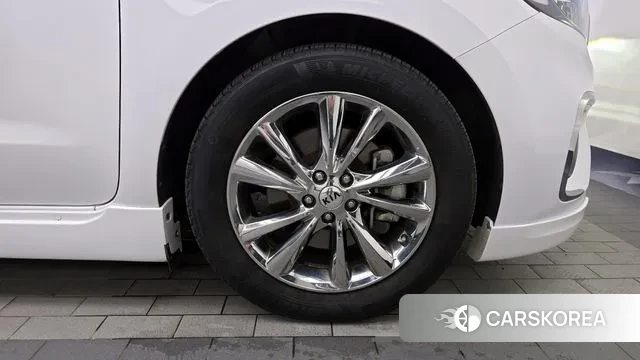 Kia The New Carnival id 3045285 из Кореи 15