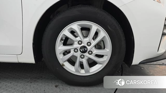 Kia Come New K3 id 3867117 из Кореи 15