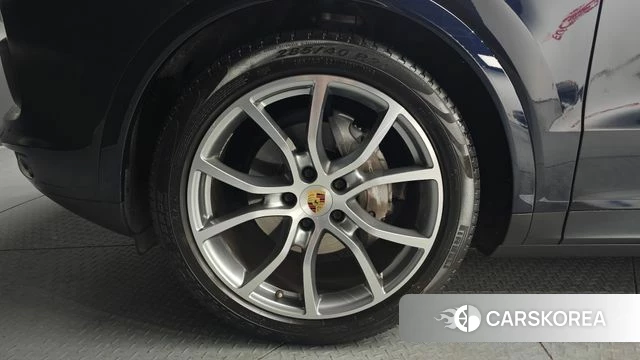 Porsche Cayenne (PO536) id 3893431 из Кореи 15
