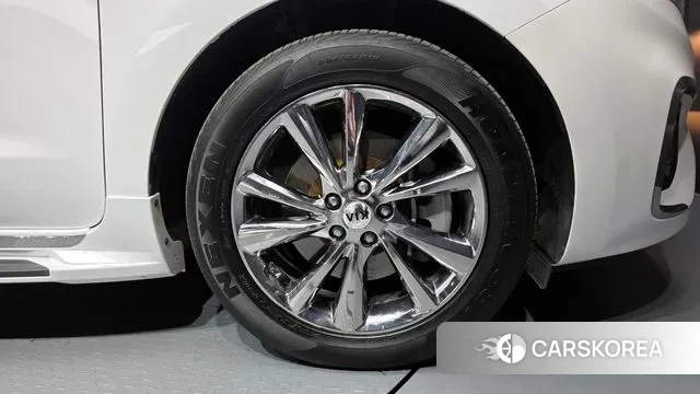 Kia The New Carnival id 3344963 из Кореи 15