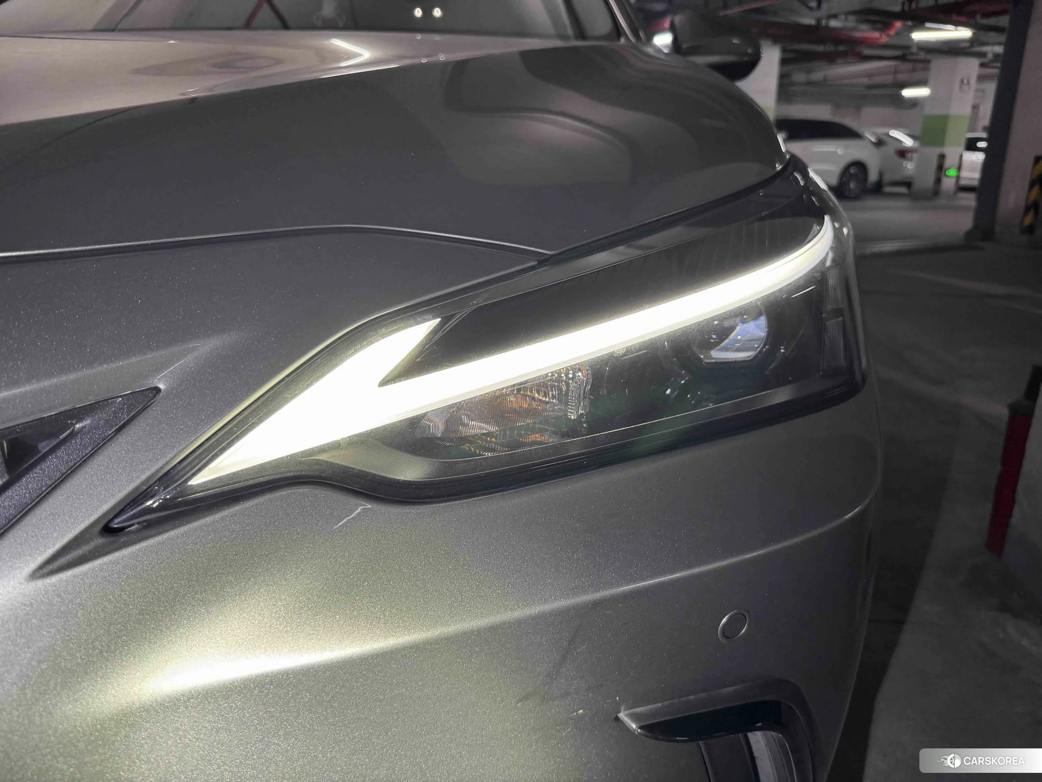 Lexus NX id 4510987 из Китая 17