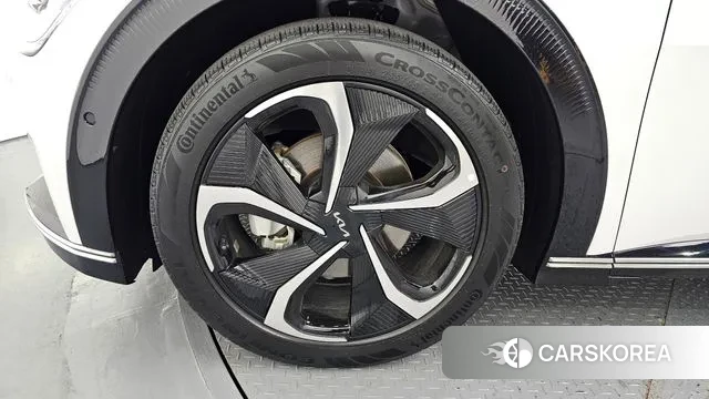 Kia EV6 id 3770255 из Кореи 15