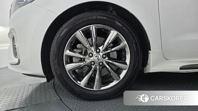 Kia The New Carnival id 4520426 из Кореи 33