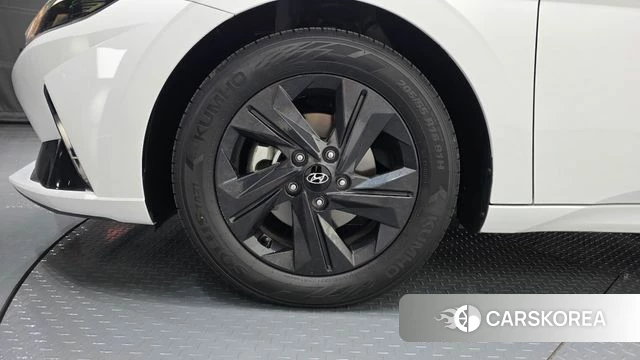 Hyundai Avante Hybrid (CN7) id 4488765 из Кореи 15