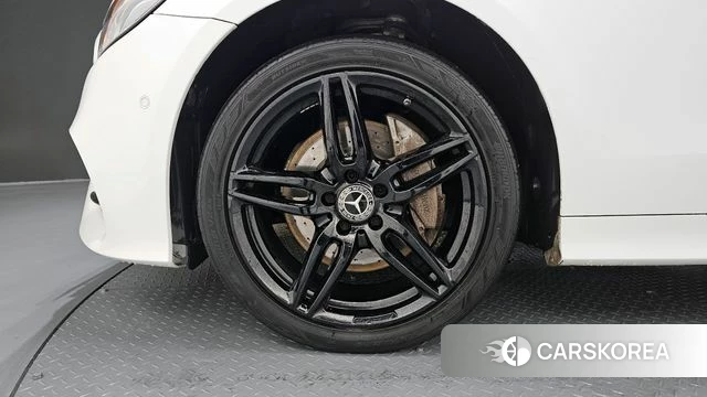 Mercedes-Benz E-Class W213 id 3911583 из Кореи 15