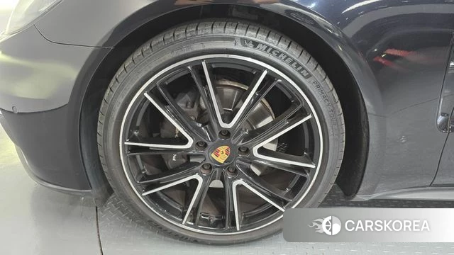Porsche Panamera (971) id 4637682 из Кореи 27