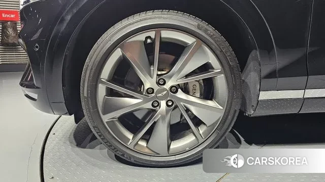 Genesis GV70 id 3002280 из Кореи 15