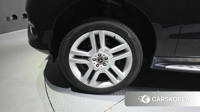 Mercedes-Benz GLE - Class W166 id 4677860 из Кореи 15