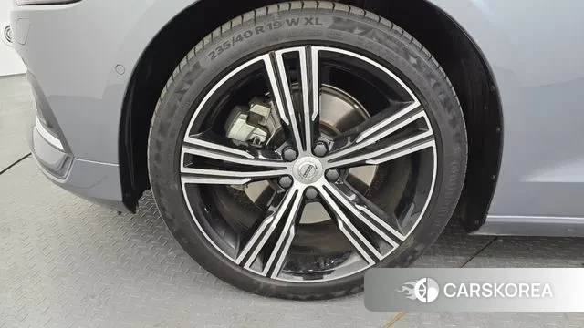 Volvo S60 3rd generation id 3771802 из Кореи 15