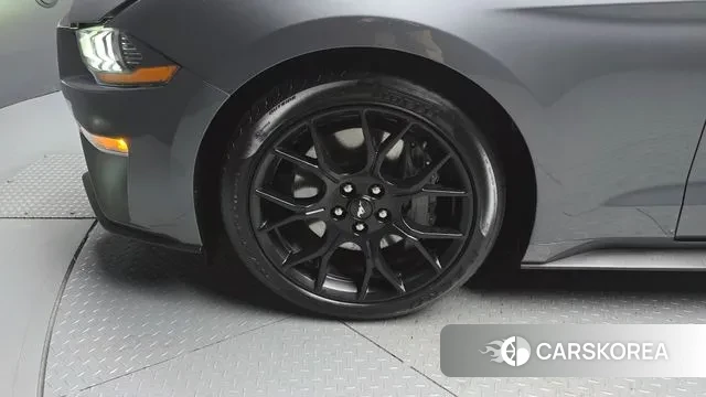 Ford Mustang id 3739854 из Кореи 15