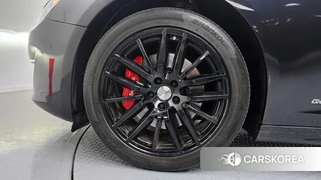 Maserati Ghibli id 2981875 из Кореи 15