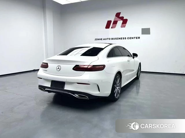 Mercedes-Benz E-class (imported) 2024 Белый из Китая, фото 5