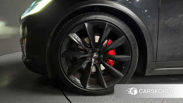 Tesla Model X id 3024314 из Кореи 15