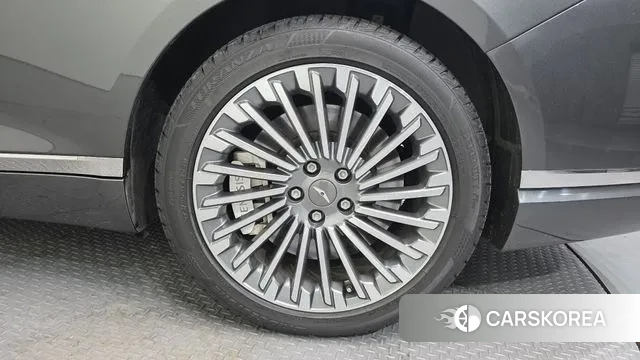 Genesis Electrified G80 (RG3) id 3726304 из Кореи 15