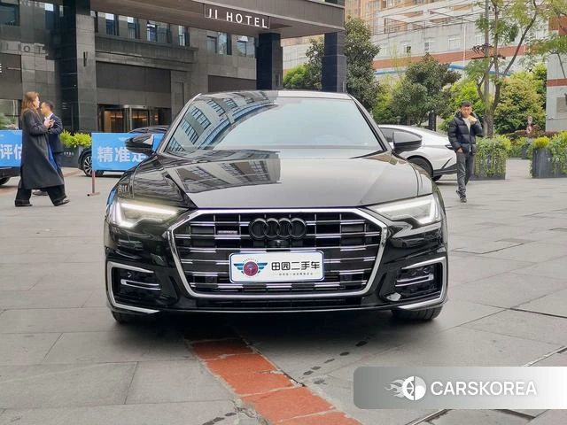 Audi A6L 2025 Черный из Китая, фото 6