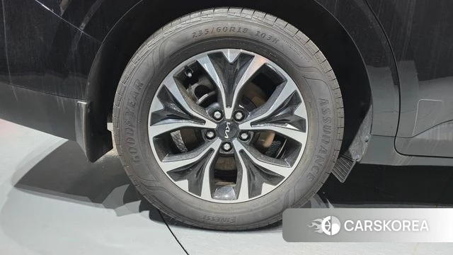 Kia Carnival 4th generation id 4401438 из Кореи 25