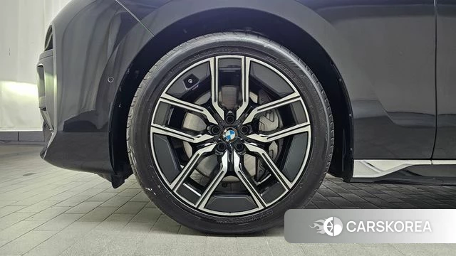 BMW 7 Series (G70) id 4242758 из Кореи 28