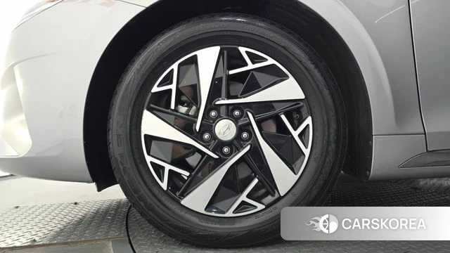 Hyundai The New Grandeur IG Hybrid id 4848959 из Кореи 35