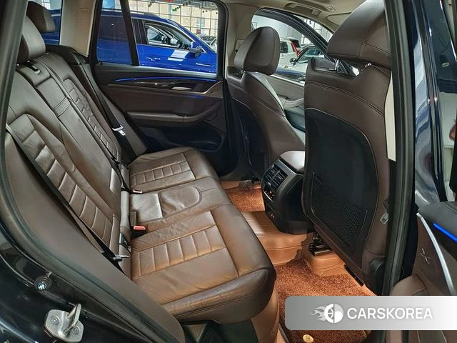BMW X3 2021 Черный из Китая, фото 5
