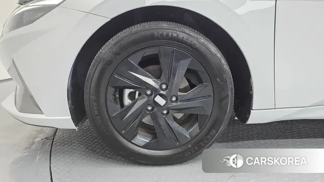 Hyundai Avante (CN7) id 3690297 из Кореи 15