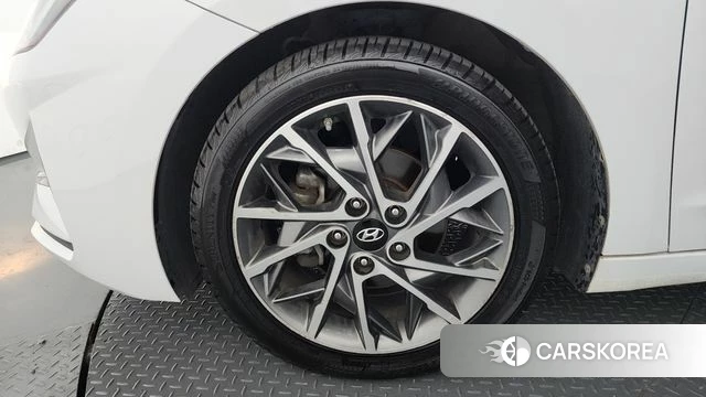 Hyundai The New Avante AD id 4520259 из Кореи 25